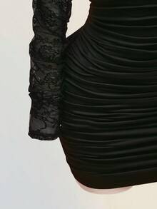 SHEIN ICON 大码女式时尚蕾丝拼接荷叶边迷你连衣裙 - 黑色 - 查看 7