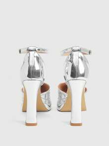 CUCCOO LuxiPop 女士时尚优雅尖头厚底踝带高跟鞋 - 銀色 - 查看 5