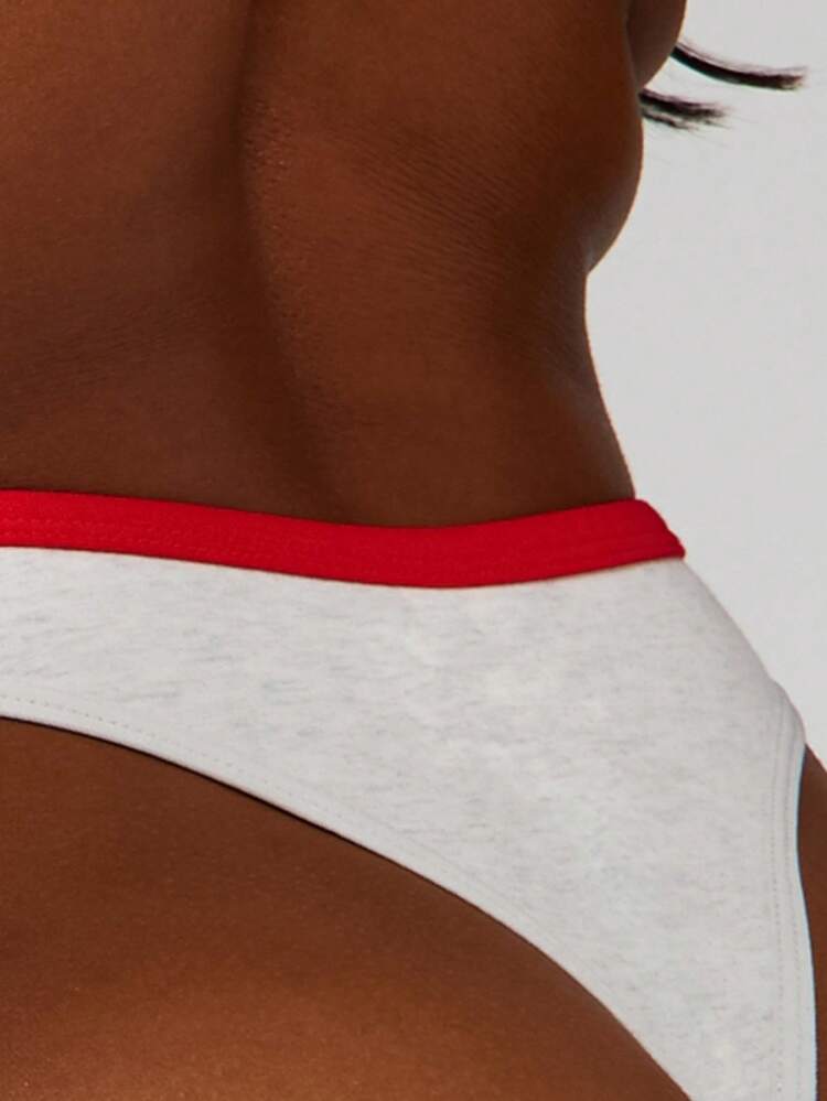 Missguided x Playboy Slip à coupe haute avec bordure contrastante du logo