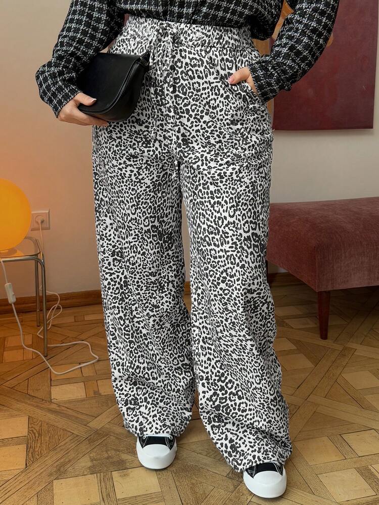 Dazy Plus Elastic Waist Drawstring Loose Straight Leg Casual Plus Size Women Pants, Street Style, All Season