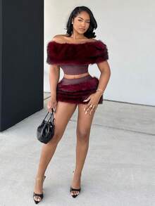Alexandranx 小姐酒红色音乐节新款毛绒拼布PU短款上衣+毛绒拼布迷你裙2件套 - 酒紅色 - 查看 2