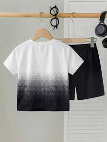 SHEIN 2pcs/Set Boys' Letter Print Ombre Short Sleeve T-Shirt And Shorts Casual Outfit,Kids - Multicolor - View 2