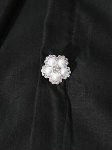 SHEIN 温柔优雅的风格——无袖藏蓝色翻领系带上衣，饰以珍珠纽扣，搭配舒适宽松的阔腿裤，时尚百搭的大女孩两件套！优雅的无袖上衣和裤子套装，更添小女孩的魅力。 - 黑色 - 查看 5