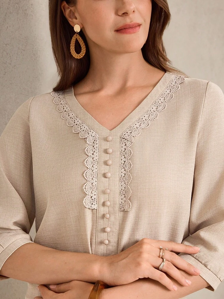 Conjunto Casual de 2 Peças com Top de Decote em V Sólida e Calça com Recorte de Renda para Mulheres