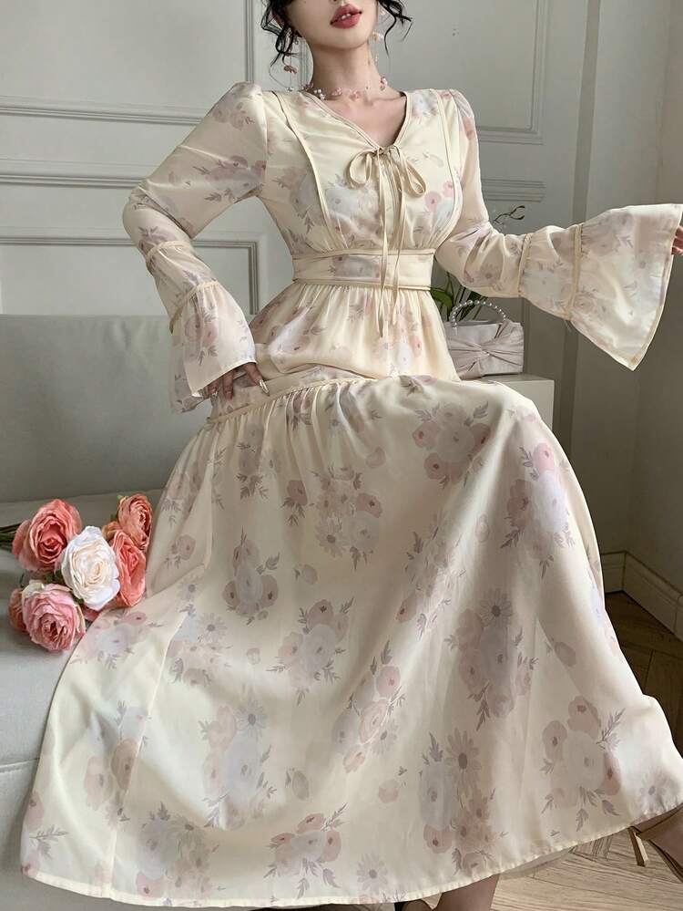 Spring/Summer Ditsy Floral Dress, Elegant Fit For Wedding, Party, Formal Occasion, Bowknot Waist Design Sundress