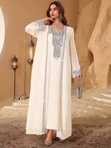 Al Najma 优雅印花连衣裙，搭配长袖长袍式罩衫，春夏款