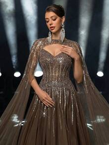 Glamrae Robe maxi élégante et luxueuse avec manches bouffantes détachables, ornée de perles et de sequins floraux. Couleur vert herbe. Convient pour les mariages, les fêtes, les vacances, les galas et les événements formels (très ornée) - Marron - Voir 4