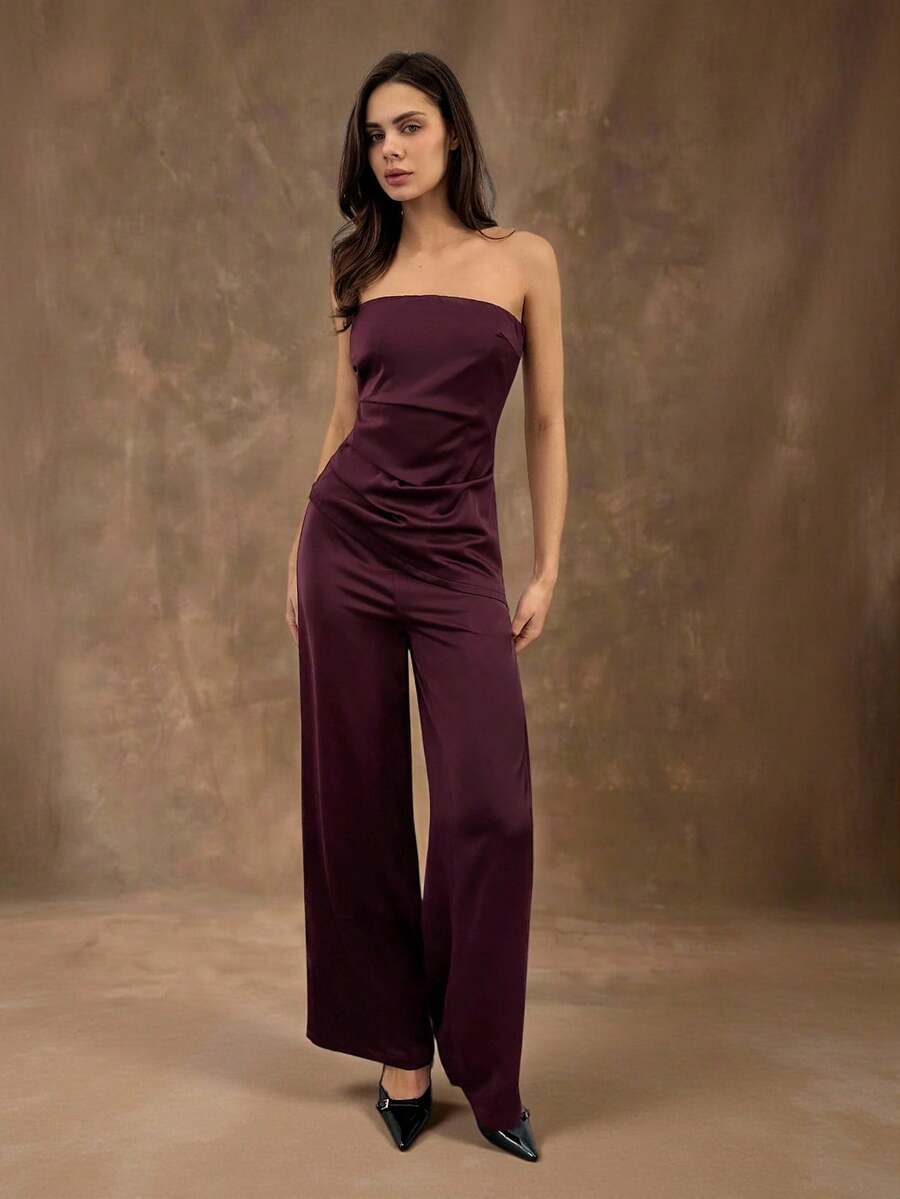 SHEIN Tall 春夏优雅通勤缎面酒红色不对称下摆抹胸上衣搭配简约宽松阔腿裤套装，优雅套装，新年女装，优雅女士套装，酒红色套装，酒红色套装，派对装，圣诞装，秋季女装