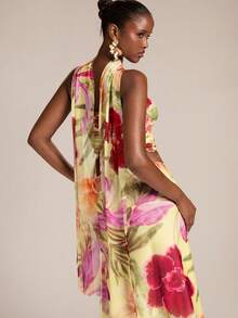 SHEIN BAE 两件套女士热带花卉印花抹胸上衣和长裙，度假套装 - 彩色 - 查看 6