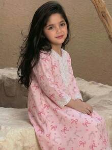 SHEIN Young Girl V-Neck Printed Long Robe Dress, Middle Eastern,Kids - Pink - View 6