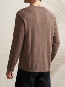 Manfinity Dauomo Men's Casual Solid Color Front Button T-Shirt - Rust Brown - View 2