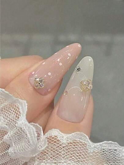 10Pcs Luxe Square Nail Charms, Valentine Y2K Minimalist Nail Art Gems, Shiny White Pink Rhinestones For DIY, Short Nails, French Manicure, Gift For Friends