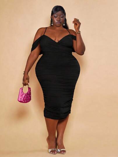 CurvyTilda 加大露肩褶饰紧身连衣裙，女士生日礼服