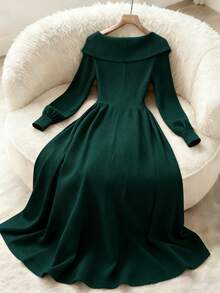 Franclia 女士法式V领针织连衣裙，收腰喇叭裙摆，优雅温柔，适合派对和约会。 - 墨綠色 - 查看 2