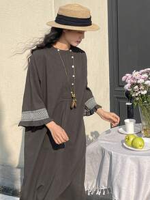 FRIFUL Đầm dài nữ màu trơn, cài nửa cổ áo, cúc tay tương phản, đường may tương phản, gấu đầm xòe trang trí, dáng rộng thoải mái, đa năng. - Xám - Xem 6