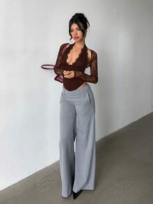 Aloruh 女士新款浪漫优雅性感蕾丝拼接紧身镂空长袖上衣，适合情人节、约会、派对、外出等场合。 - 棕色 - 查看 8