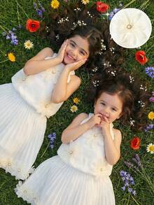 رمضان
قرقيعان 
فستان العيد جلابيات رمضان 
جلابيات       
جلابيه       
الملابس التقليدية العربية      
Abaya       جلابية       
قفطان        جراب Young Girl Elegant Sleeveless Shirt With 3D Applique, Spring/Summer, Young Girls Partywear - White - View 4