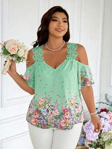 SHEIN Frenchy Áo kiểu trễ vai dáng rộng, họa tiết hoa phối ren, cỡ lớn, thích hợp mặc mùa hè. - Màu xanh Bạc hà - Xem 4
