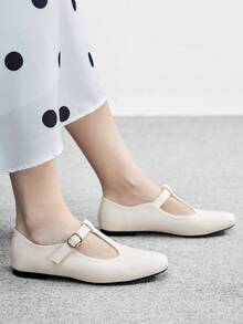 CUCCOO BIZCHIC 女士米色通勤时尚商务休闲办公室T字带玛丽珍鞋 - 米色 - 查看 4