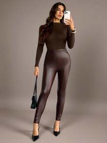 SHEIN Tall 女士大码简约日常约会旅行穿着优雅派对纯色红棕色咖啡棕色弹力PU修身打底裤 - 棕色 - 查看 2