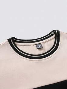 Manfinity Homme 男士条纹圆领短袖休闲百搭T恤，男士复古风，适合日常休闲、周末旅行、户外活动、探险旅行、轻松的工作环境或半正式场合，可作为男友/丈夫礼物、周年纪念/生日礼物、派对、夏季假期、婚礼、春夏、复活节等场合穿着。男士时尚撞色圆领Polo衫短袖休闲修身款，男士T恤，男士夏季服装，男士背心，男士时尚设计师T恤 - 彩色 - 查看 8