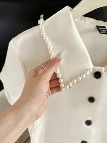 GlowEve 女士优雅纯色衬衫领铆钉荷叶边腰部细节修身黑色衬衫裙，配缎面装饰纽扣，短袖，夏季穿着 - 杏色 - 查看 7