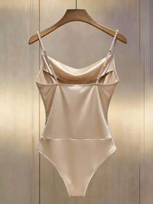 Franclia Apricot Satin Satin Turtleneck Slim-Fitting Bodysuit With Pearl Embellishments, Exuding Elegance And Sophistication. A Shimmering Top, Perfect For A Summer Vacation Look. White Top, Sleeveless Top.Fashionable Casual Commuter Wear, Business Office Wear, Versatile And Stylish Everyday Casual Wear, Urban Teacher's Professional Attire - Apricot - View 2