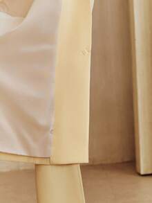 Anewsta Elegant Yellow Split Sleeve Cinched Waist Extra Long Sleeve Wave Button Women's Blazer - Yellow - View 8