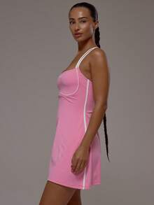 Musera Sport Đầm tennis năng động với đường may màu trắng tương phản, lưng chéo, thích hợp cho tập luyện thể thao, tập gym, pilates, thể dục, hàng ngày, nữ tính, thường ngày, nóng bỏng. - Hồng - Xem 4
