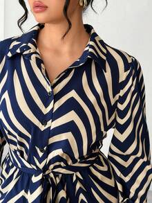 Elenzga Mono informal con estampado abstracto y tirantes con lazo para mujer talla grande - Multicolor - Ver 3