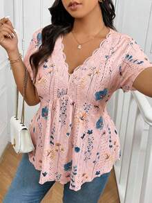 SHEIN Frenchy Plus Size Tie Dye Floral V-Neck Lace Patchwork Textured Women T-Shirt, Going Out Tops Short Sleeve Tops Babydoll Tops Floral Tops Summer Blouses For Women Floral Print Top - Pink - View 4