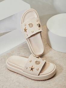 Solezae Dép đế xuồng dệt họa tiết ngọc trai và vỏ sò màu be dành cho nữ #CoastalChic – Sẵn sàng cho kỳ nghỉ, bãi biển & . - Màu be - Xem 3