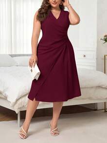 SHEIN Privé 大码优雅褶裥腰部无袖连衣裙，夏季 - 棕色 - 查看 1