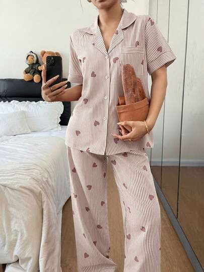 Dream Adore Conjunto de pijama de pantalón y blusa de manga corta con estampado de corazones a rayas para mujer