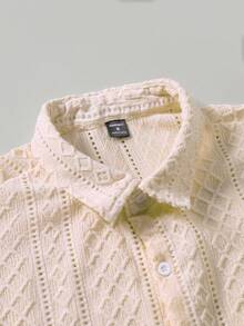 Manfinity Homme Men's Summer Casual Vacation Solid Color Textured Front Button Short Sleeve Shirt Cream Button Up Men Men's Shirt - Baby Pink - View 3