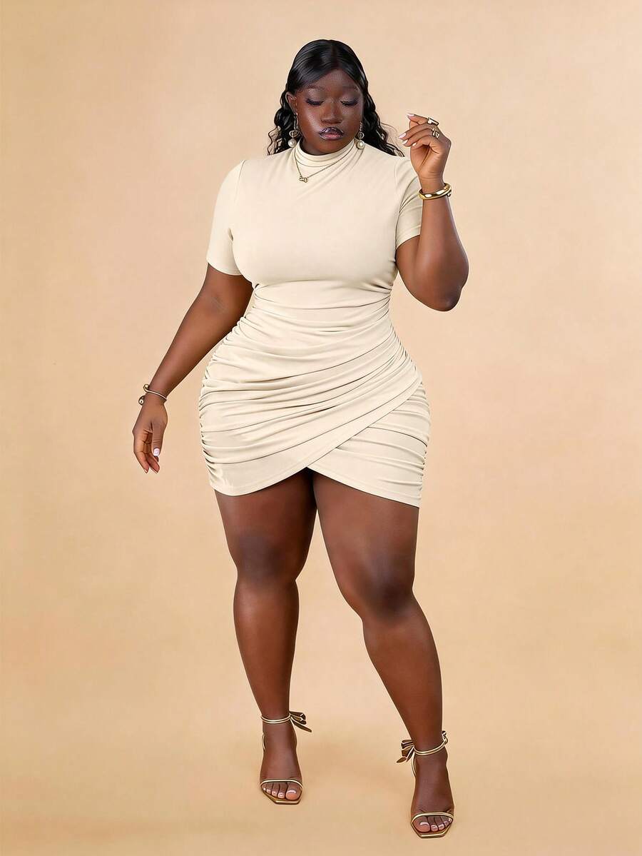 CurvyTilda 大码女式圆领重叠纯米色弹力针织性感米色基本款短袖短裙，女士生日礼服 - 米色 - 查看 1