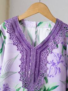 SHEIN 一件少女度假风全身印花蕾丝拼接长袖连衣裙 - 淡紫色 - 查看 4