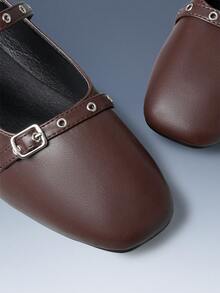 CUCCOO GRLICON Women's Buckle Design Casual Fashionable Flat Sandals Valentine's Day - dark brown - View 5