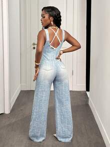 Slaydiva Women's Fashionable Washed Denim Bib Pants - Light Wash - View 2