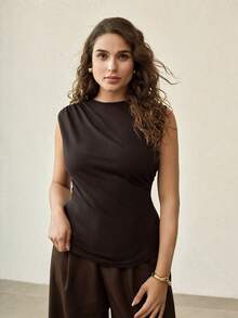 MOTF PREMIUM PLUS SIZE SLEEVELESS RUCHED TANK TOP - Black - View 4