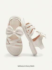 Cozy Pixies 1双夏季可爱女孩趣味公主户外大蝴蝶结十字白色田园度假时尚百搭派对儿童平底凉鞋 - 白色 - 查看 4