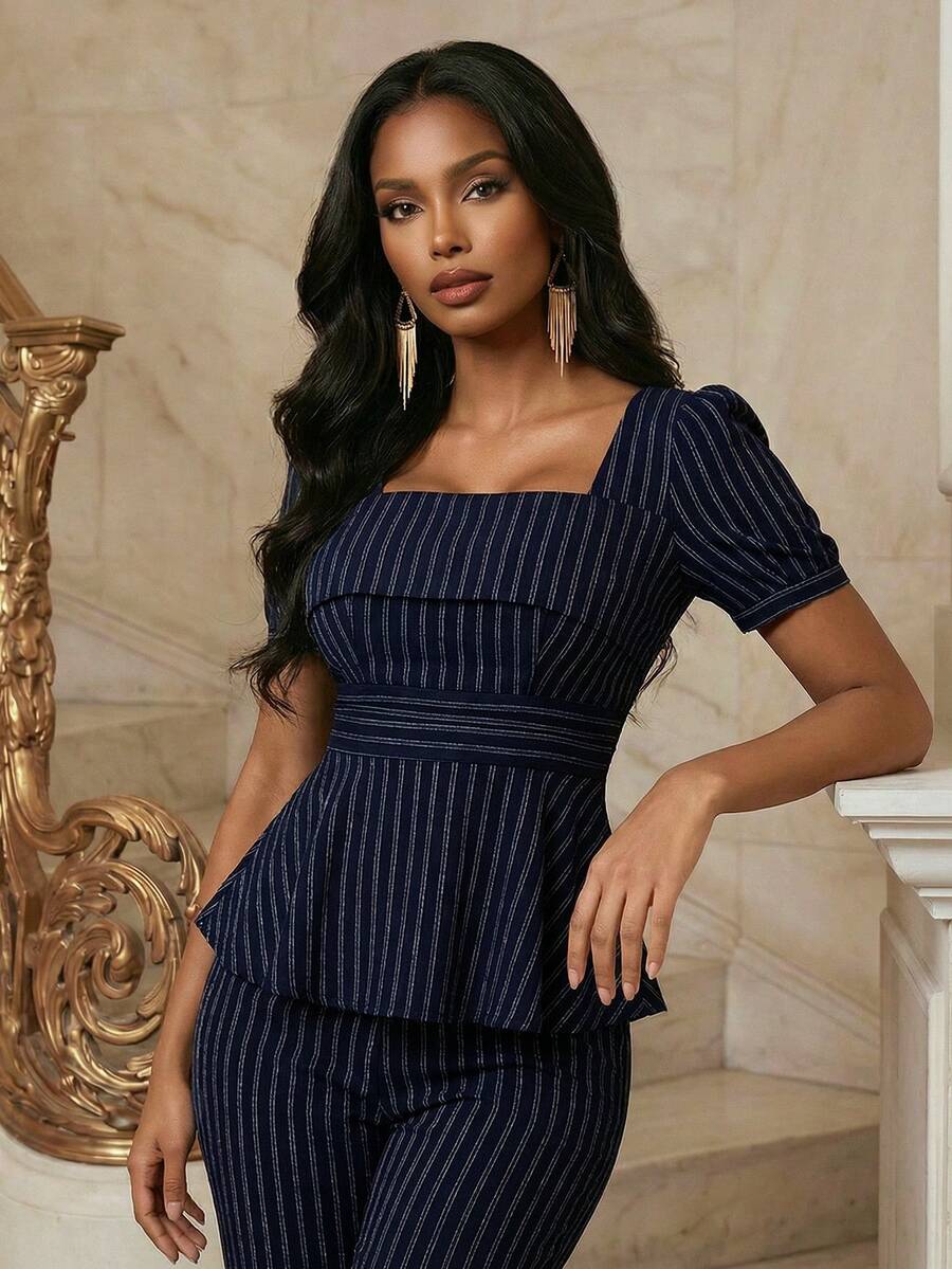 Playroots 女士现代优雅藏蓝色条纹方领泡泡袖收腰不对称下摆衬衫 - 藍色 - 查看 1