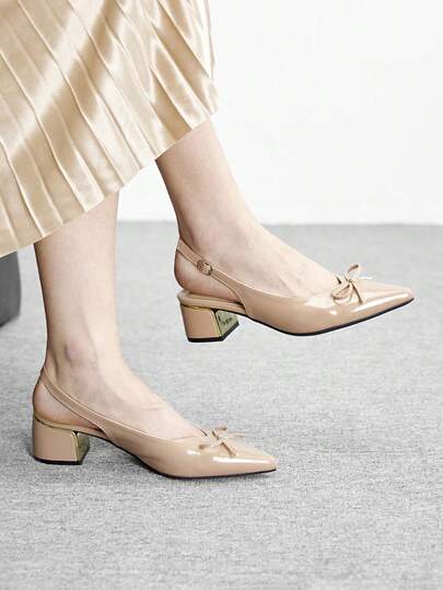 CUCCOO BIZCHIC Sandalias sin respaldo con lazo y tacón grueso