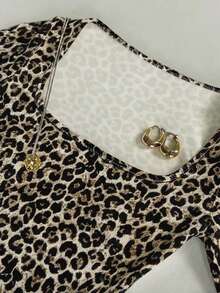 Noixe Classic Black And Light Brown Leopard Print, Fashion Square Neck Slim Long Sleeve T-Shirt, Animal Print, Suitable For The Four Seasons, Fashion T-Shirt, Fashion T-Shirt, Brother Sisters Gift, Sisters Gift, Mother's Day Gift, Fashion Shirt - Multicolor - View 3