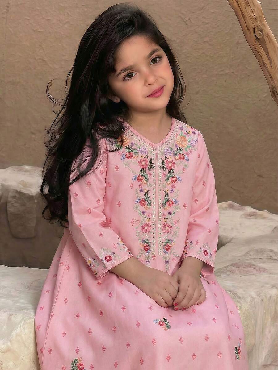 SHEIN Girls' Pink Dress, All-Over Print, Long Sleeve Loose Fit Vintage Elegant Dress, Comfortable Fabric, Suitable For Daily Wear & Outings Classic Pink Floral Embroidered Elegant Vintage Casual Modest Abaya Dress, Suitable For Young Girls In Spring/Summer, Graceful Long Sleeve Maxi Dress, Prayer Abaya, Easy Comfort, Casual Wear, Vacay Vibes, Modest Kaftan, Kids Jalabiya - Pink - View 1