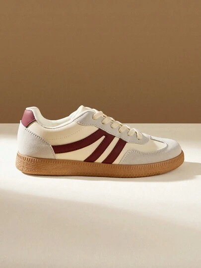 CUCCOO EASI 2026 Nya vårkvinnor Retro mångsidiga casual sneakers, platta vita skor