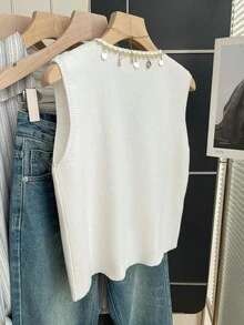 Franclia New Summer Beach Holiday Casual Vacation Bohemian Style Shell Beaded Trim V-Neck French Relaxed Vacation Sweet Element Relaxed Vacation Atmosphere Versatile Cardigan, High-End Design Sense, Elegant Ladies Cardigan - White - View 2