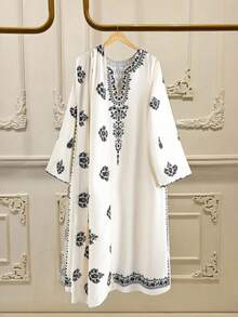 GlowEve V-Neck Women's Elegant Loose Slimming Muslim Long Robe Dress With Positioning Floral Print, Black & White - Apricot - View 1