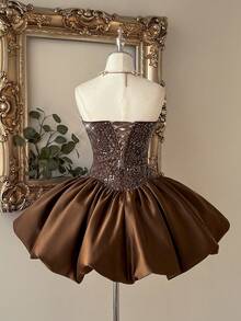 Đầm dạ hội ngắn maxi sang trọng, màu nâu nhạt, chất liệu satin thêu sequin, phối nhiều mảnh vải, trang trí hoa kim loại thủ công, kiểu corset, 2 trong 1 dành cho nữ. - Cà phê nâu - Xem 3