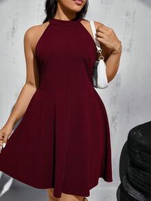 SHEIN Essnce 大码女装春夏时尚休闲舒适日常无袖黑色短裙，Y2K风格，街头风，外出穿搭，度假女装，曲线可爱连衣裙，返校季连衣裙，开学季 - 酒紅色 - 查看 5